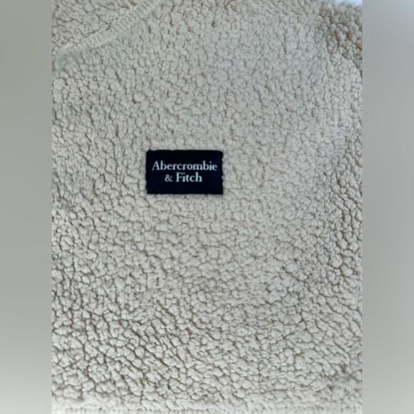 Abercrombie Kids Size 15/16 Faux Sherpa 1/4 Zip Pullover Sweater Cozy Warm - Picture 8 of 10